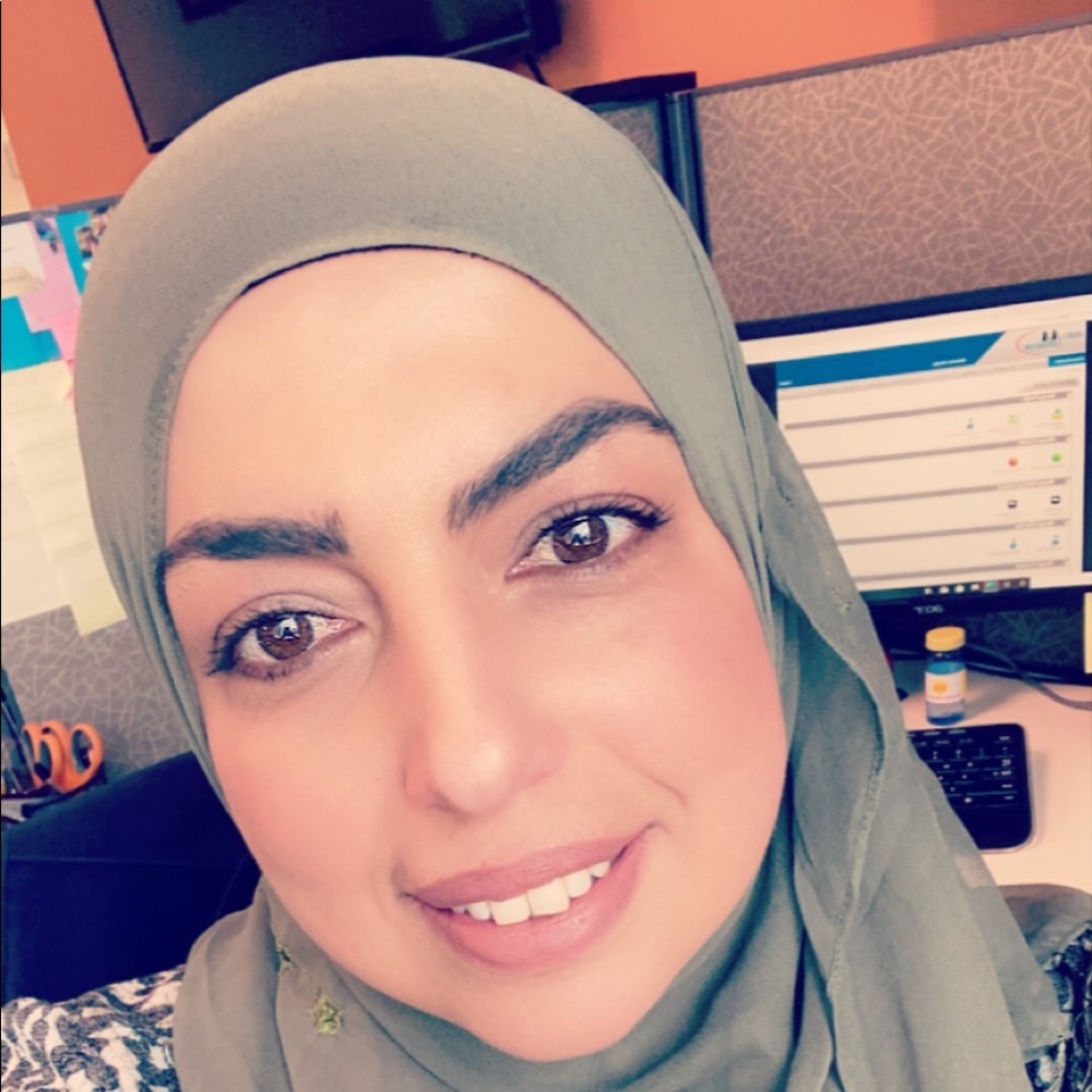 Meet your Posher, Anna